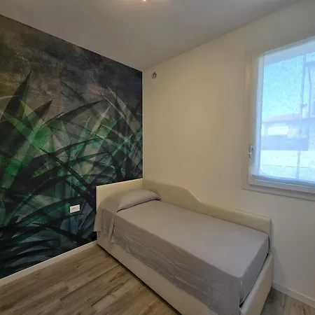 아파트 Home23jesolo! Beach, Parking And Bikes Included *