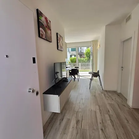 Apartman Home23jesolo! Beach, Parking And Bikes Included *
