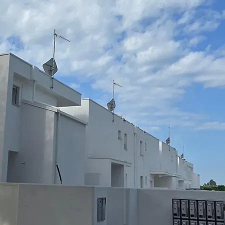 Home23jesolo! Beach, Parking And Bikes Included Lido di Jesolo