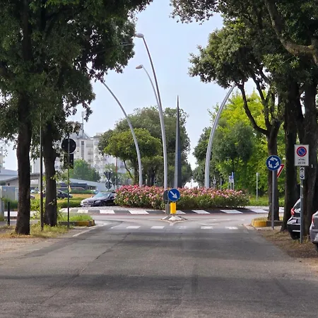 Home23jesolo! Beach, Parking And Bikes Included