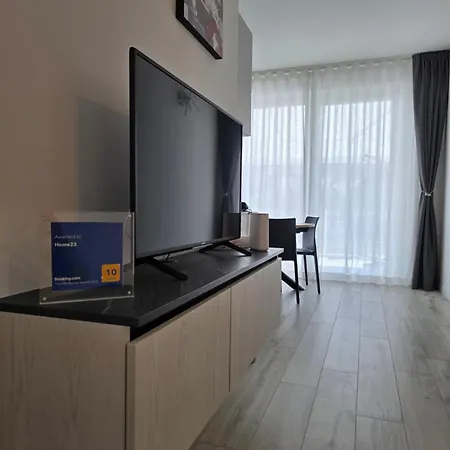 Home23jesolo! Beach, Parking And Bikes Included *